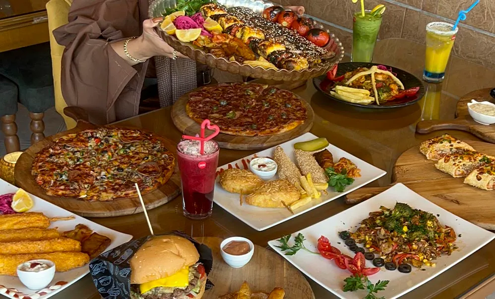 اهمیت سرعت سرویس‌دهی و مدیریت سفارش‌ها در موفقیت رستوران‌ها